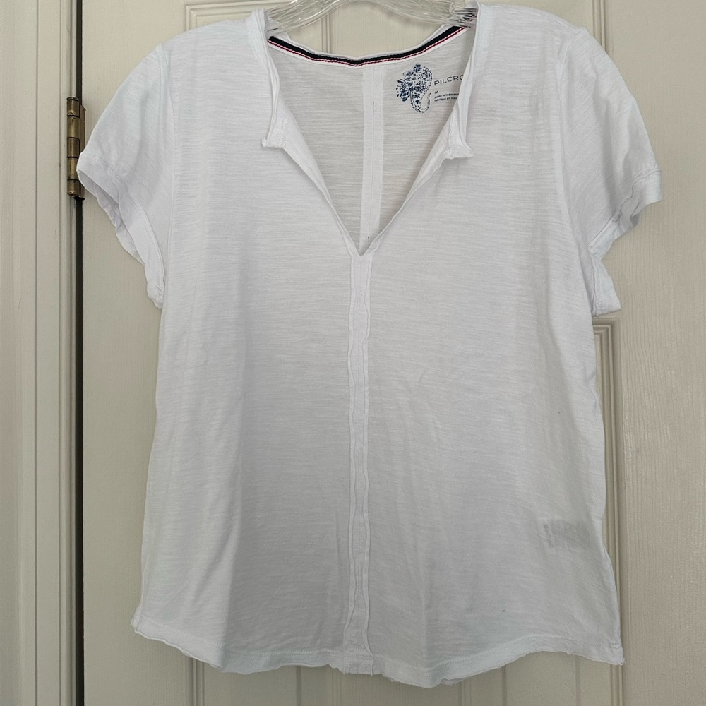 Anthropologie white heathered tshirt 
Brand new, never worn!